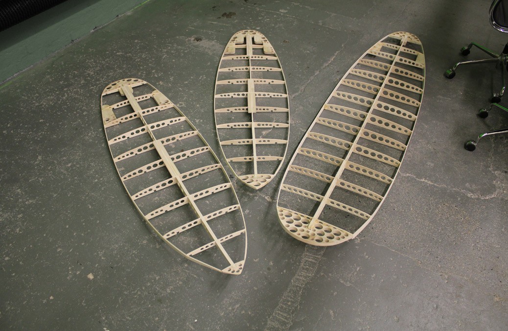 Neue Hollow-Wood-Surfboards