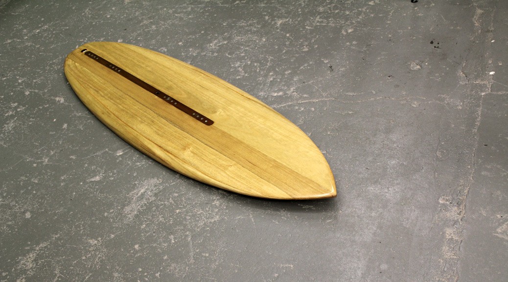 Haltbarkeit von Surfbrettern aus Holz