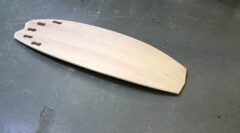 Hollow-Wood-Surfboard aus Paulownia mit Vanguard-Shape