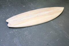 5,8er Kite-Surfboard aus Paulownia