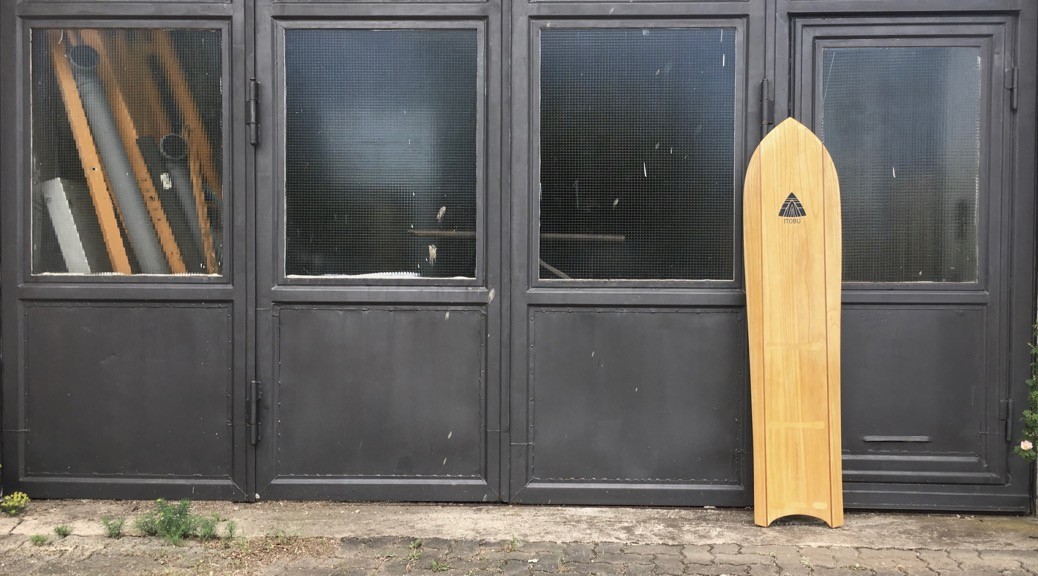 Wooden Alaia 5,7 for kitesurfing